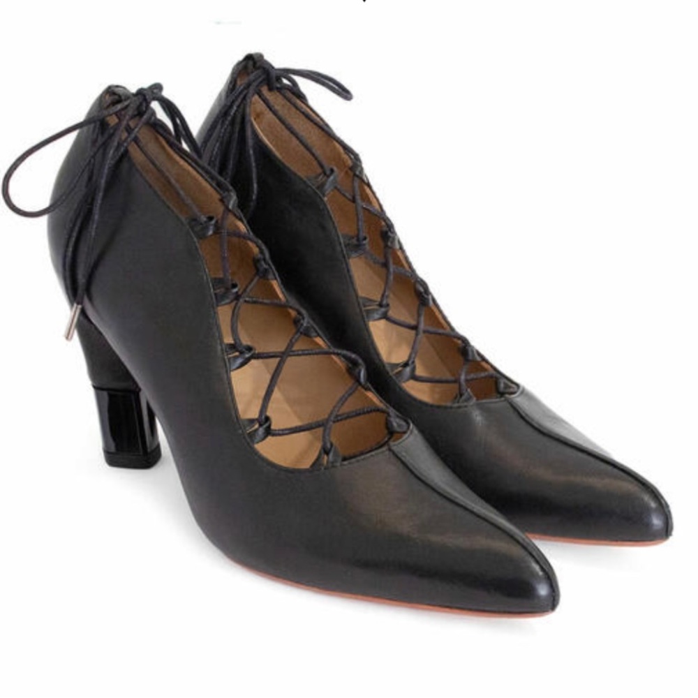 John Fluevog Altair Black Lace Up Heel Size 8.5